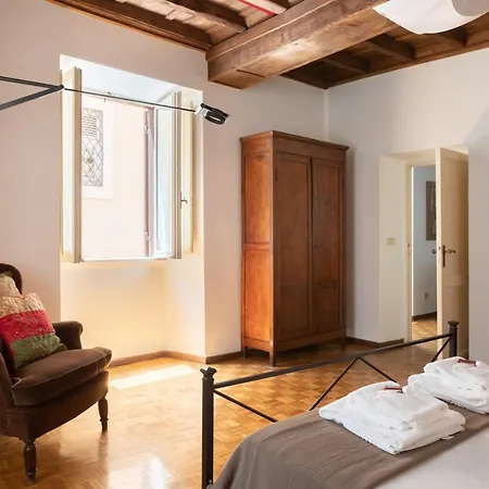 Spectacularly Bright, By Piazza Navona And The Pantheon - A/c, Wifi, Elevator Apartman